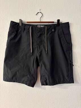 686 Men’s Gore-Tex Infinium Everywhere Two Tone Black Performance Shorts